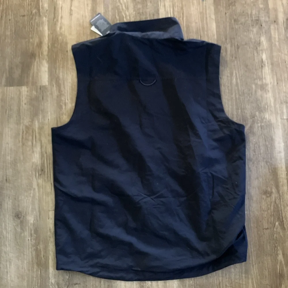 Cutter & Buck Blue Golf Vest Mens Size M Golf Charter Eco Vest Water Resistant